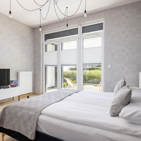 Krakow Studio With Parking & Terrace Near Zalew Bagry By Renters Prestige Exterior foto